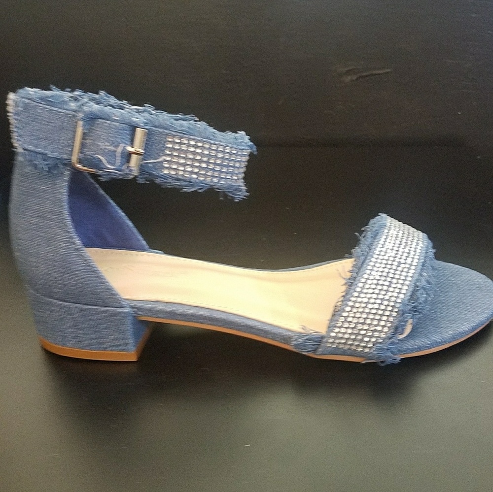 Ladies Chunky Low Heel
